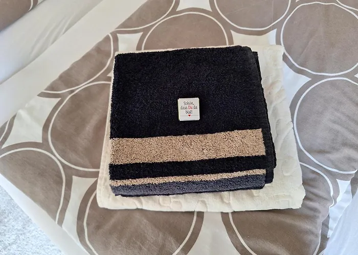 Schatzkammer アパート バート・ノイェンアール・アールヴァイラー